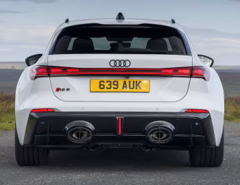Audi RS 5 Avant [UK-spec] (B10) '2026