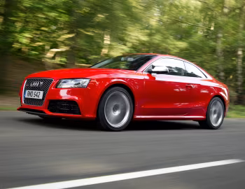 Audi RS 5 Coupe [UK-spec] '2010–12