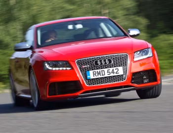 Audi RS 5 Coupe [UK-spec] '2010–12