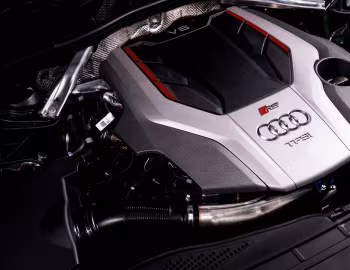 Bajo el capó Audi RS 5 Sportback [UK-spec] '2019–20