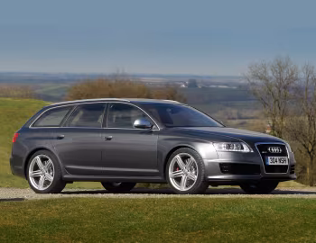 Audi RS 6 Avant [UK-spec] (4F,C6) '2008–10