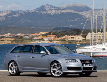 Audi RS 6 Avant [UK-spec] (4F,C6) '2008–10
