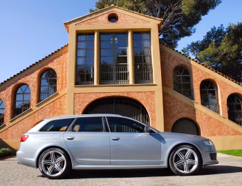 Audi RS 6 Avant [UK-spec] (4F,C6) '2008–10