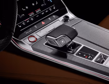 Интерьер Audi RS 6 Avant [Worldwide] (C8) '2019–н.в.