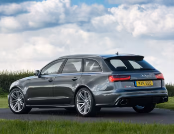Audi RS 6 Avant [UK-spec] (4G,C7) '2014–19