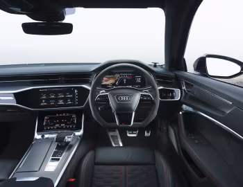 Panel frontal Audi RS 6 Avant [UK-spec] (C8) '2020–pr.