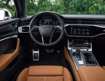 Panel frontal 2021–pr. Audi RS 6 Avant [North America] (C8) '2020–pr.