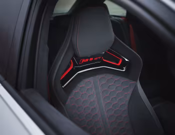 Интерьер Audi RS 6 Avant GT [UK-spec] (C8) '2024–н.в.