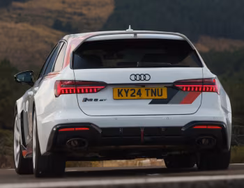 Audi RS 6 Avant GT [UK-spec] (C8) '2024–н.в.