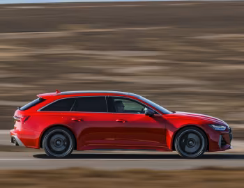 Audi RS 6 Avant performance [UK-spec] (C8) '2023–н.в.