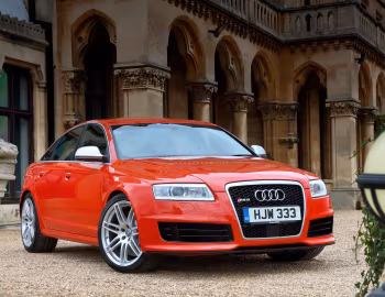 Audi RS 6 Saloon [UK-spec] (4F,C6) '2008–10