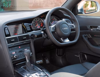 Panel frontal Audi RS 6 Saloon [UK-spec] (4F,C6) '2008–10