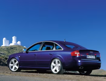 Audi RS 6 Sedan [Worldwide] (4B,C5) '2002–04