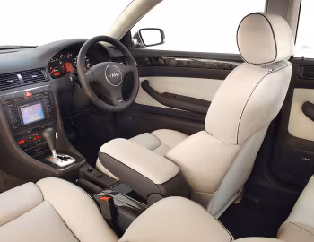 Interior Audi RS 6 Sedan [UK-spec] (4B,C5) '2002–04