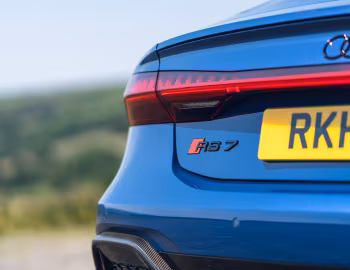 Audi RS 7 Sportback performance [UK-spec] '2023–pr.