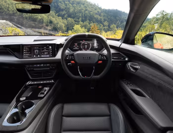 Panel frontal Audi RS e-tron GT [Australia] '2025–pr.