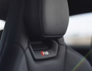 Interior Audi RS e-tron GT [UK-spec] '2021–24