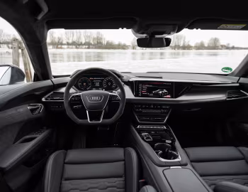Panel frontal Audi RS e-tron GT [Worldwide] '2021–24