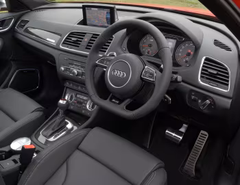 Intérieur Audi RS Q3 [UK-spec] (8U) '2013–15