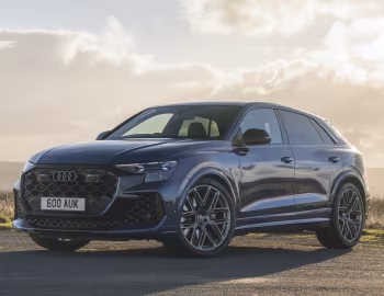 Audi RS Q8 [UK-spec] '2024–н.в.
