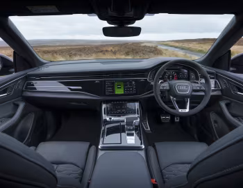 Panel frontal Audi RS Q8 [UK-spec] '2024–pr.