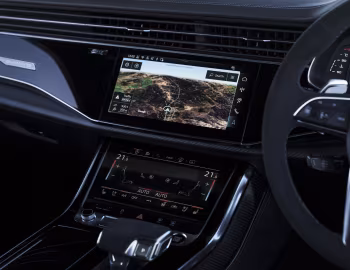 Интерьер Audi RS Q8 [UK-spec] '2024–н.в.