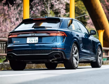 Audi RS Q8 [Japan] '2020–24