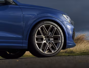 Audi RS Q8 [UK-spec] '2024–н.в.