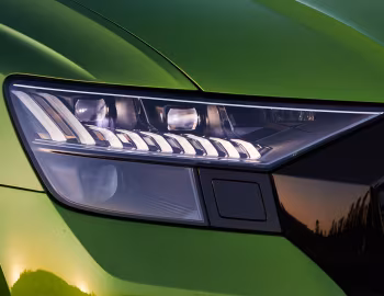 Audi RS Q8 [Australia] '2020–24