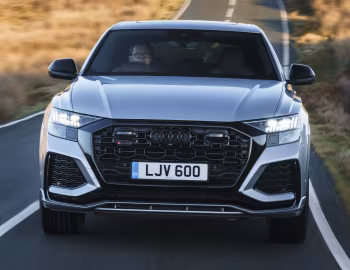 Audi RS Q8 [UK-spec] '2020–24