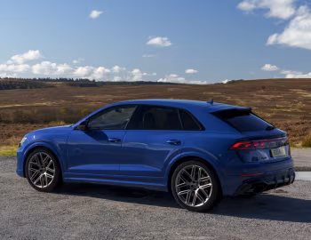 Audi RS Q8 [UK-spec] '2024–н.в.