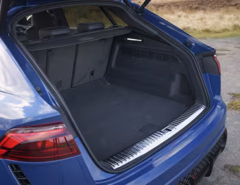 Багажник Audi RS Q8 [UK-spec] '2024–н.в.