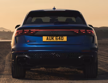 Audi RS Q8 performance [UK-spec] '2024–pr.