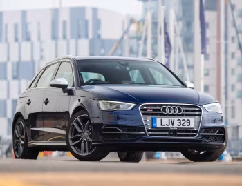 Audi S3 Sportback [UK-spec] (8V) '2013–16