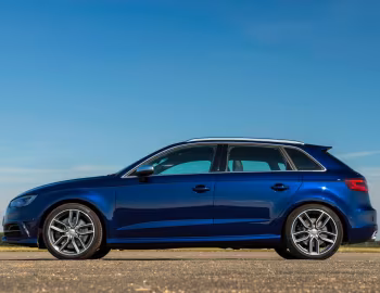 Audi S3 Sportback [UK-spec] (8V) '2013–16