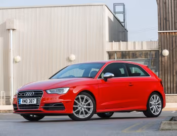 Audi S3 [UK-spec] (8V) '2013–16
