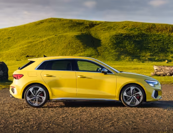Audi S3 Sportback [UK-spec] '2020–24