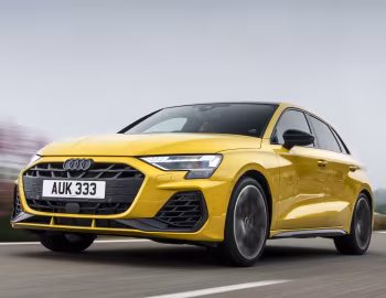 Audi S3 Sportback "Black Edition" [UK-spec] '2024–н.в.