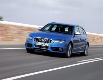Audi S4 Avant [Worldwide] (B8,8K) '2009–11