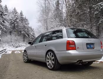 2000–02 Audi S4 Avant [North America] (B5/8D) '1999–2002