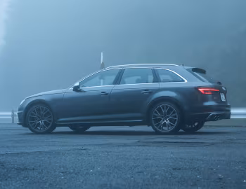 Audi S4 Avant [Japan] (B9) '2019–pr.