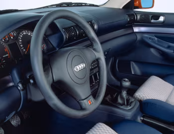 Интерьер Audi S4 [Worldwide] (B5/8D) '1997–2002