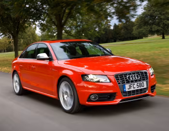 Audi S4 Sedan [UK-spec] (B8,8K) '2009–11