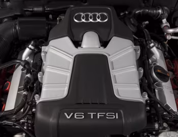 Bajo el capó 2013–17 Audi S4 Sedan [North America] (B8,8K) '2012–17