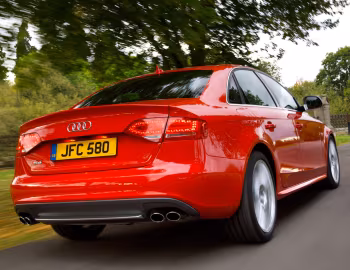 Audi S4 Sedan [UK-spec] (B8,8K) '2009–11
