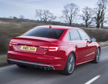 Audi S4 Sedan [UK-spec] (B9) '2017–19