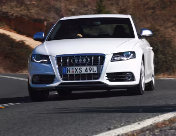 Audi S4 Sedan [Australia] (B8,8K) '2009–11