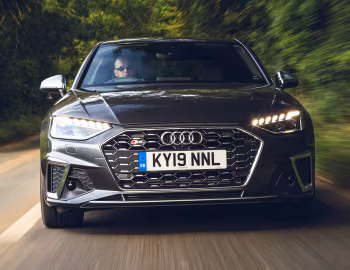 Audi S4 Sedan TDI [UK-spec] (B9) '2019–pr.
