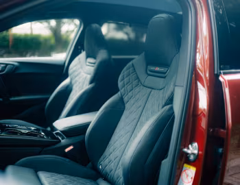 Interior Audi S5 Avant TFSI quattro [Japan] (B10) '2025–pr.