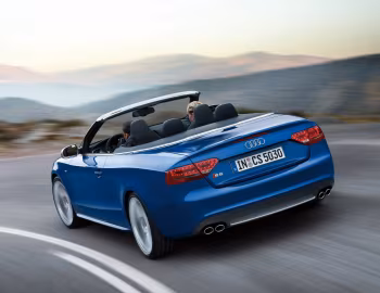 Audi S5 Cabriolet [Worldwide] '2009–11